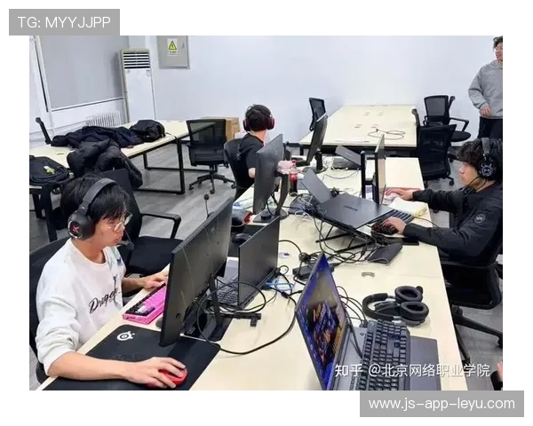 电竞战队新赛季集训全面展开，备战下阶段比赛，2021电竞战队