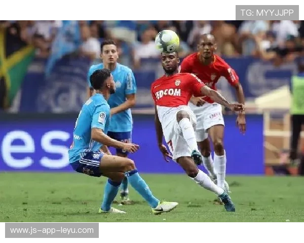 “热刺锋线火力全开,阿仙奴如何迎战?” “热刺锋线火力全开,阿仙奴如何迎战?”